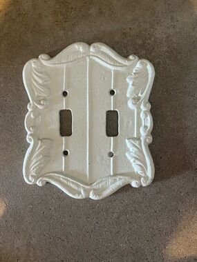 Vintage White Ornate cast iron Double Toggle Switch Plate